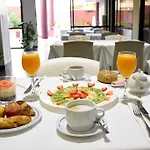 アパートホテル Udalla Park - & 3*