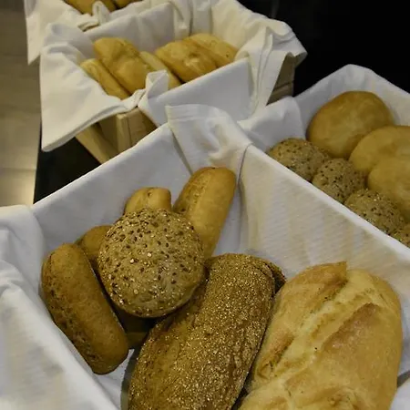 מלון דירות Udalla Park - &